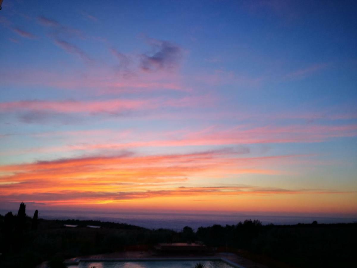 Suite Eleven Castiglioncello Buitenkant foto